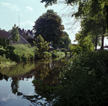 849188 Gezicht op de Kruisvaart langs de Mineurslaan te Utrecht, uit het zuidoosten, met links enkele gebouwen ...